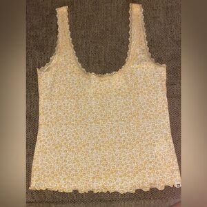 Billabong yellow tank top! Only worn once!